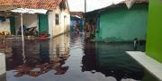 Banjir di Cikupa Tangerang Hingga Kini Belum Surut