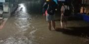 Diguyur Hujan Deras Semalaman, Tangsel Dikepung Banjir Paling Parah Pondok Aren