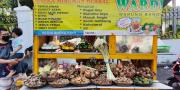 Warung Bang Adut Sediakan Berbagai Minuman Herbal di Pasar Lama Tangerang