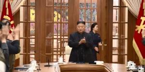 Kim Jong-un Terlihat Kurusan, Sakit?&#160;