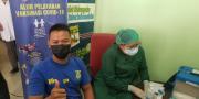 Warga Kota Tangerang Mulai Disuntik Vaksin Pfizer