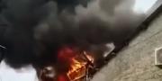 Kebakaran Lapak Barang Bekas Hanguskan 5 Rumah & Mobil di Pamulang Tangsel