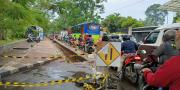 Bikin Macet, Pekerjaan Pemasangan Pipa Perumdam TKR di Jalan Imam Bonjol Tangerang Dikeluhkan Warga
