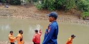 Warga Bantaran Sungai di Kabupaten Tangerang Diminta Waspada Banjir