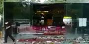 Kanopi Lobby Mall Metropolis Tangerang Ambruk Diterpa Hujan Angin, Pengelola: Sudah Tertangani