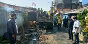 Tanggapi Keluhan Warga, Dinas PUPR Terjunkan Tim Normalisasi Lingkungan Perintis Pasar Lama Tangerang 