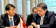 Bertemu Menteri Jepang, Menko Airlangga Minta Saling Mendukung dalam Forum G20 dan IPEF