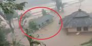 Banjir Terjang Lebak Banten, Bangunan Ponpes Hanyut hingga Jembatan Ambruk