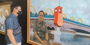 Wow! Lukisan Wali Kota Tangerang Berlatar Jembatan Berendeng Seharga NMax